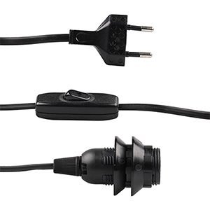 Anschlußschnüre mit Stecker und Schnurschalter und Lampenfassung